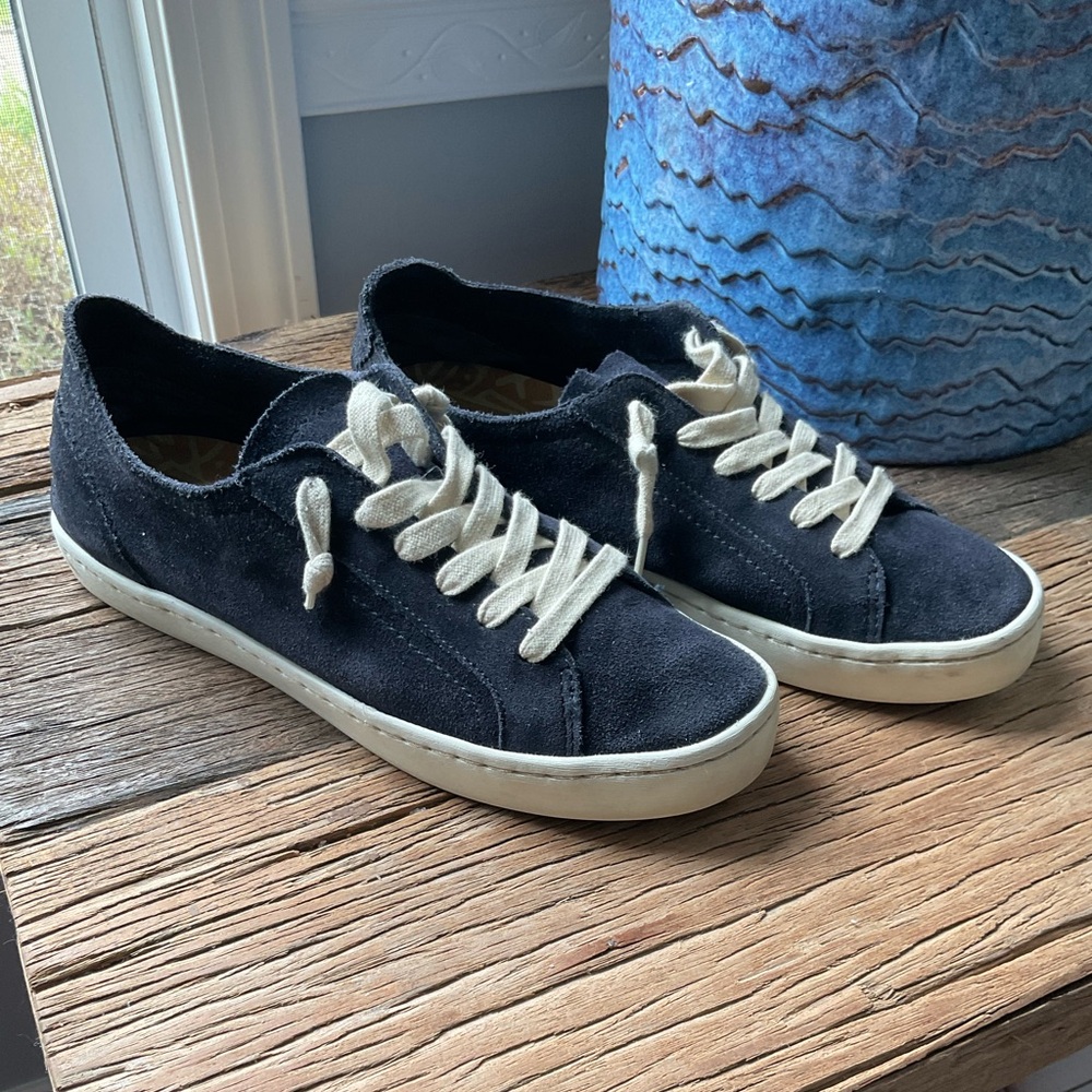 Dolce Vita Navy Suede Sneakers with Cream Laces